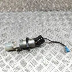 Porsche Hydrauliikkapumppu OEM 99656106002 - Käytetty