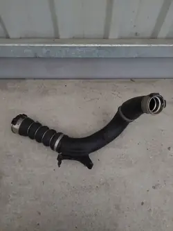 Tubo de intercooler BMW 8616211 para Série 2 F45/F46