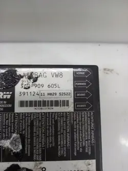 SEAT Airbag-moduuli OEM 3C0909605L - Käytetty