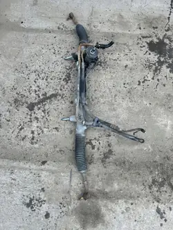 Ohjausvaihde OEM 37502330 Alfa Romeo 166 2.4 JTD:lle