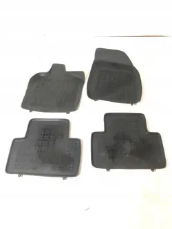 Tapis auto Volvo V50 OEM 39807168 - Occasion