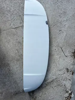 Spoiler arrière OEM 960303795R pour Renault Clio IV Break