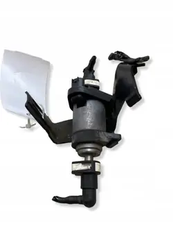 Volvo XC90 Bränslepump OEM 32130834 - Begagnad