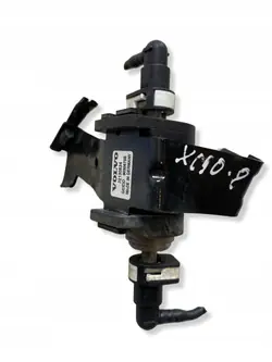 Volvo XC90 Bränslepump OEM 32130834 - Begagnad