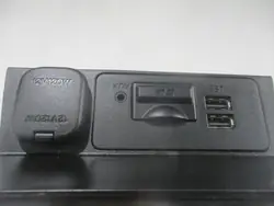 Port USB/Aux BHP1-669U0 pour Mazda 3 III BM - Occasion