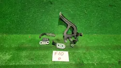 Spatbordbevestiging voor rechts Mocowanie BMW X1 F48