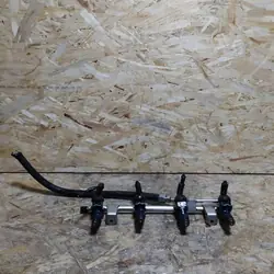 Carril de inyección OEM 06B133317N para Audi A4 1.8 Turbo