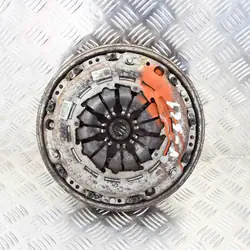 Kytkinpaketti Dacia Duster 1.5L 80kw 2015 OEM 302052316R301016948R