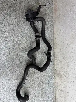 Vesiputki Mercedes C-luokka W205 2014-21 A2058302102