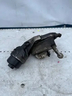 Öljysuodattimen kiinnike OEM 00055595532 Opel Insignia