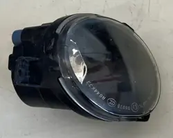 Halogen höger strålkastare OEM 89206551 för Volvo XC60