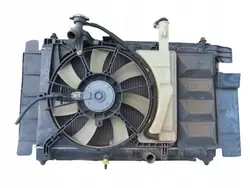 Radiateur avec ventilateur OEM 2131 pour Toyota Yaris II 1.8