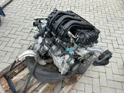 Opel Corsa F 1.2 75HV Täysi Moottori 10XKDU