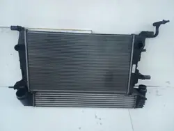 Radiador de agua Renault Megane III 2013-2016 1.2 Turbo OEM 214105150R