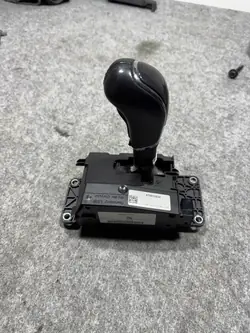 Maserati Quattroporte Schalthebel OEM 670013534AP9