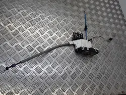 MERCEDES W176 VERROU DE PORTE AVANT GAUCHE A1667200135