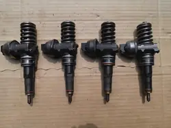 Fuel Injector 038130073AR Audi A4 B6 Passat Seat Skoda