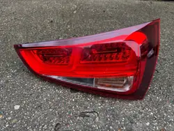 Audi A1 10- lampe LED arrière droite coffre 8X0 EU