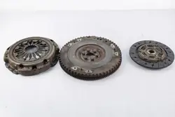 Ensemble d'embrayage Renault Clio III OE 8200745122