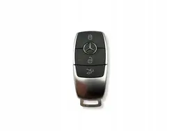 Mercedes Keyless Nyckel OEM A1779059807 - Begagnad