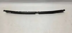 OEM 850422928R Reforço Cinto Traseiro Dacia
