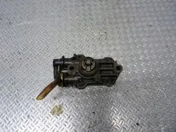 Polttoainepumppu A6110900350 Vito W638 2.2 CDI