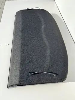 Étagère de coffre arrière OEM 98257555ZD Peugeot 2008 II