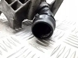 Support pompe direction Audi A4 B9 OEM 059121071DE