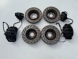 BMW E63 M6 E60 M5 Bromsok & Skivor Set