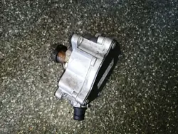 Tyhjiöpumppu OEM 07K145100C VW Passat B7 2.5L