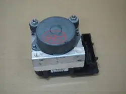 Pompe ABS OEM 476604621R pour Dacia Sandero I 1.4 8V