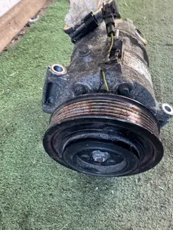 Compresseur AC VOLVO V60 I 2.0 D 2010- OEM 258697