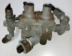 Scanian 4-piirin venttiili OEM 9347023870 - Käytetty
