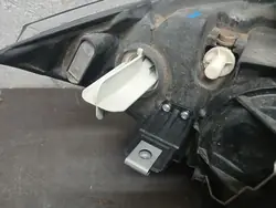 Phare avant gauche BMW 1 E87 Xenon OEM 7181289-06