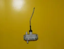 OEM 4A0862153B Actuador Cierre Maletero Audi A8 D2