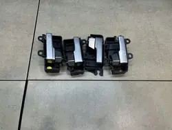 Poignée de Porte Intérieure Ford OE - État Utilisé