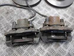 Remschijven + Blokken + Remklauwen Voor OEM Ford Fusion I