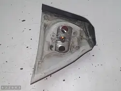 Feu arrière gauche VW GOLF V 1K6945095N