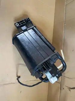 Brandstofdampkoolstoffilter OEM 3QF196 - Gebruikt