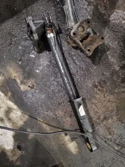 MB0022539205 Cilindro de inclinação cabina Actros MP4
