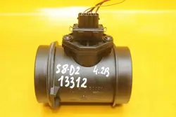 Luftmassenmesser AUDI A8 D2 4.2L Benzin OEM 077133471D