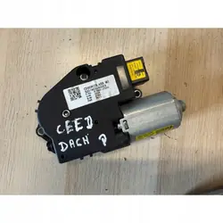 K8110-J7000 kattoluukun moottori KIA Pro Cee'd III:lle