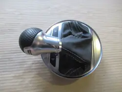 Pomo de mudanças Audi TT OEM 8S1713463 - Usado