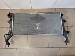 HYUNDAI KONA I 1.6 CRDI Radiador de agua 25310-M6300