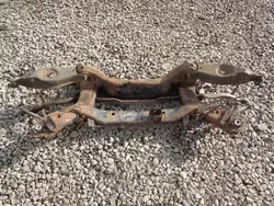 Viga suspensão traseira OEM P04766700AF Chrysler Pacifica