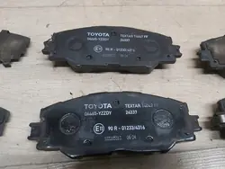Bromsbelägg fram OEM 04465-YZZDY för Toyota