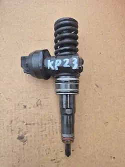 Injectiepomp VW Golf V 1.9 TDI OEM 038130073BN