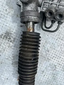 Ohjausvaihde BMW 3 E46 OE Käytetty