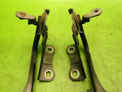 Jeu de charnières capot LAK: 202 pour Toyota RAV4 III 06r