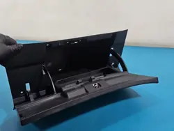 OEM 68520-JD900 Matkustajan hansikaslokero Nissan Qashqai